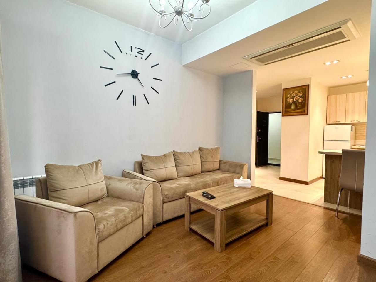 Ns Apartments In Yerevan City Centre Exteriör bild