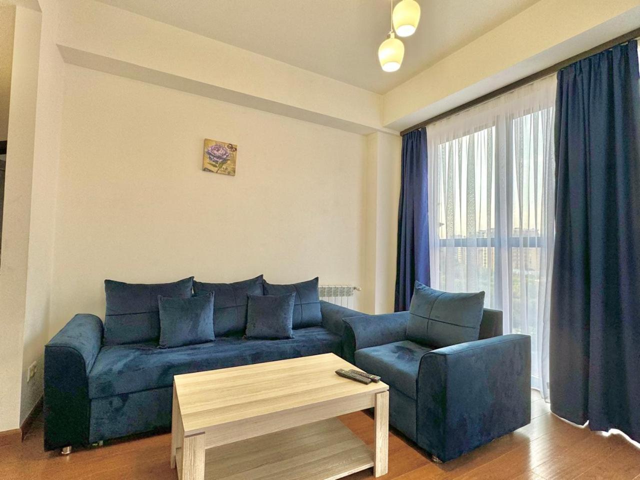 Ns Apartments In Yerevan City Centre Exteriör bild