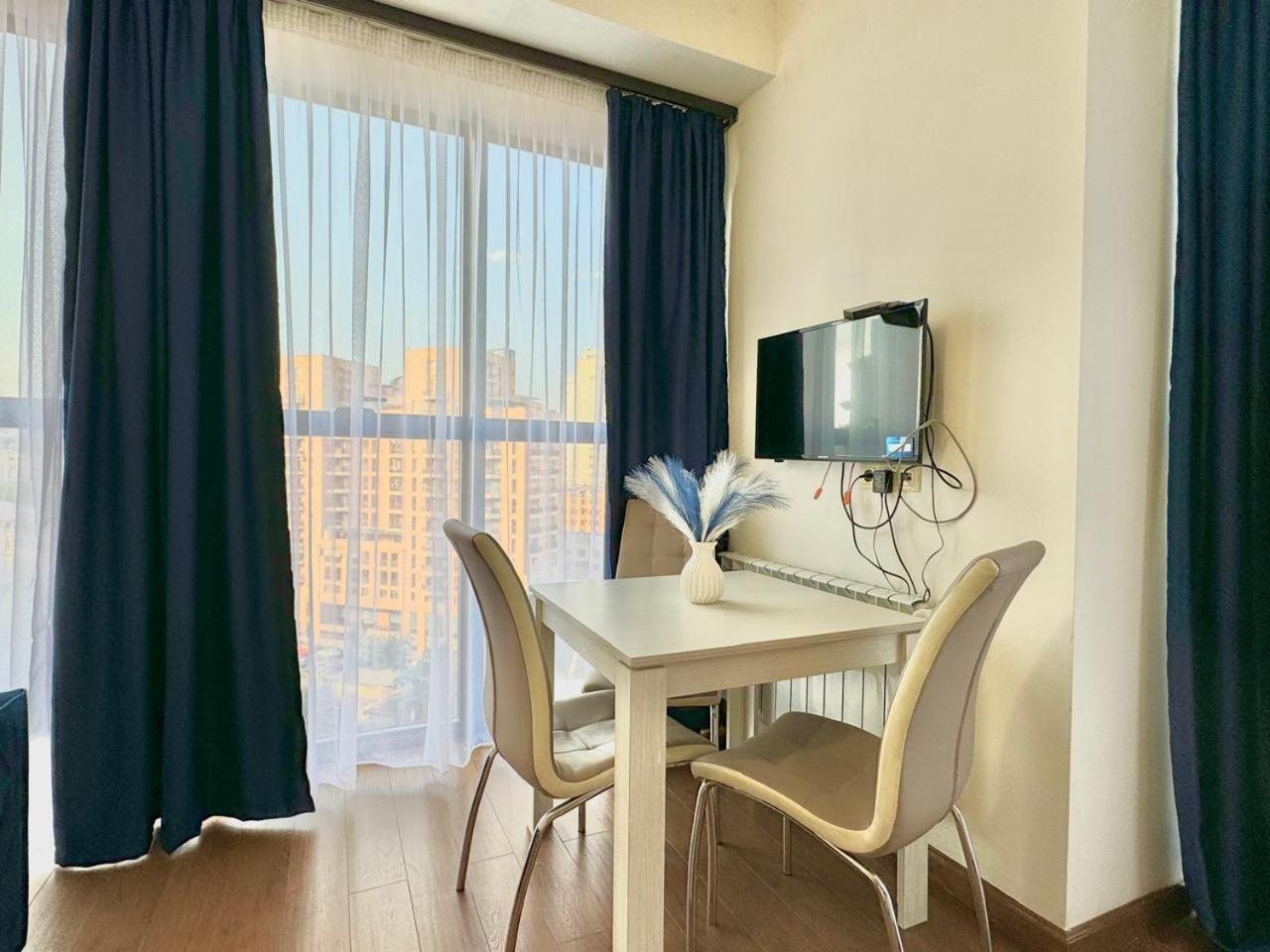 Ns Apartments In Yerevan City Centre Exteriör bild